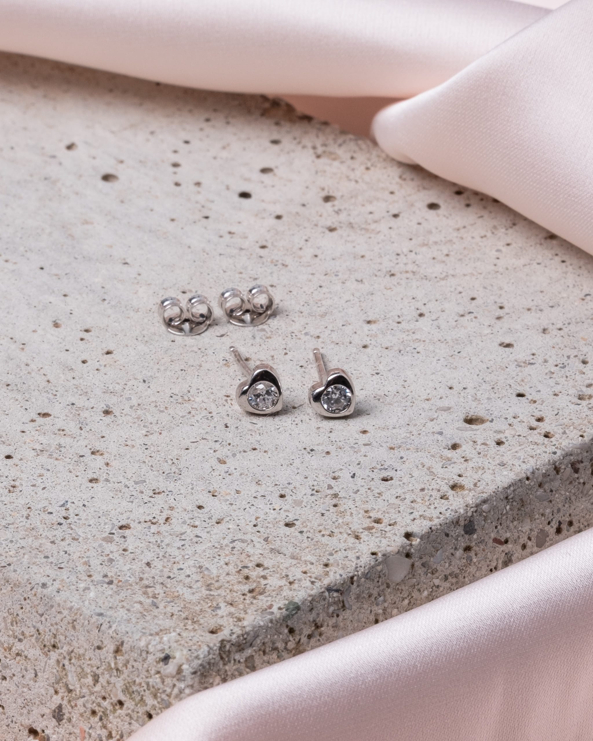 Heart Stone Earrings - slika 1