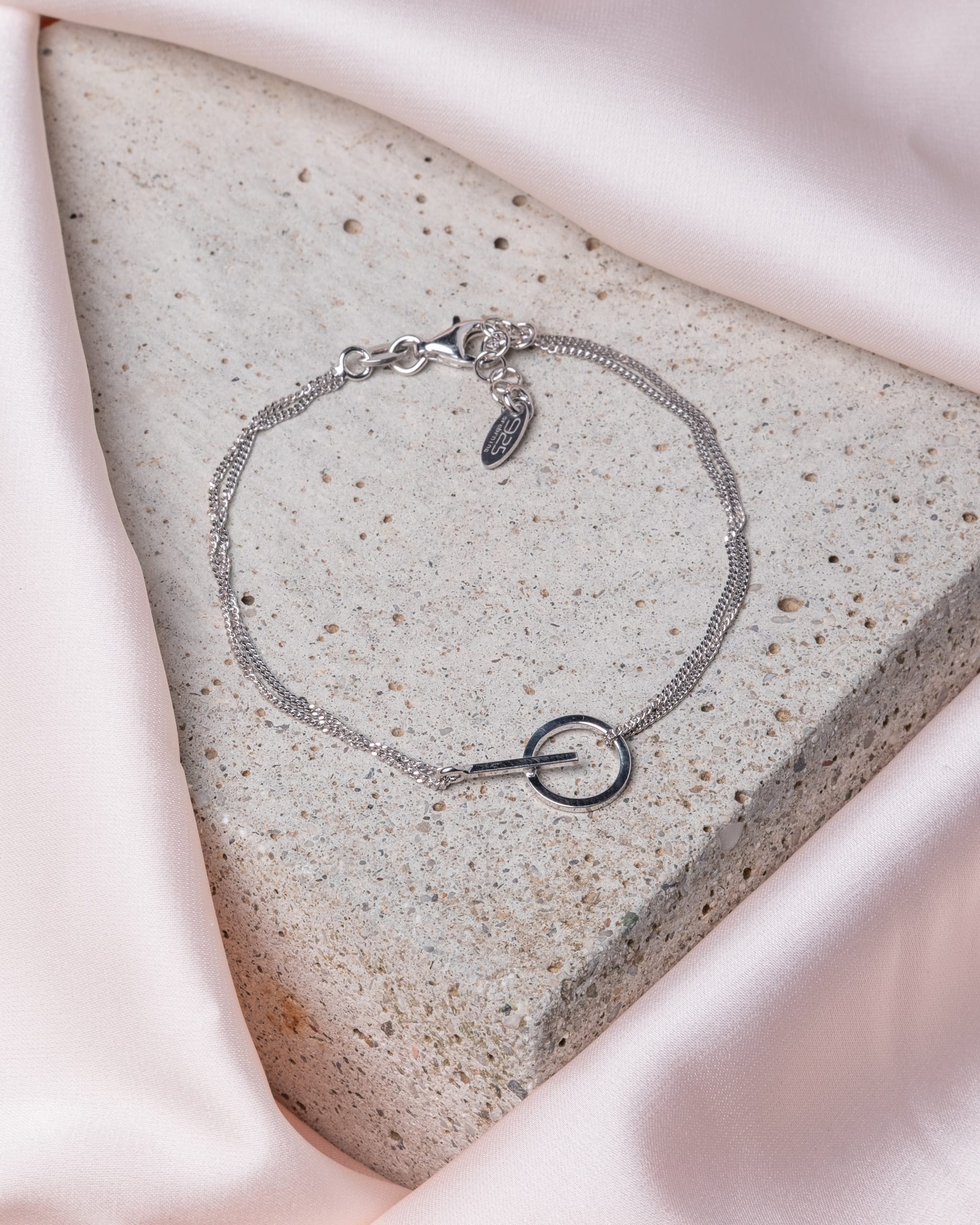 Pin Bracelet - slika 1