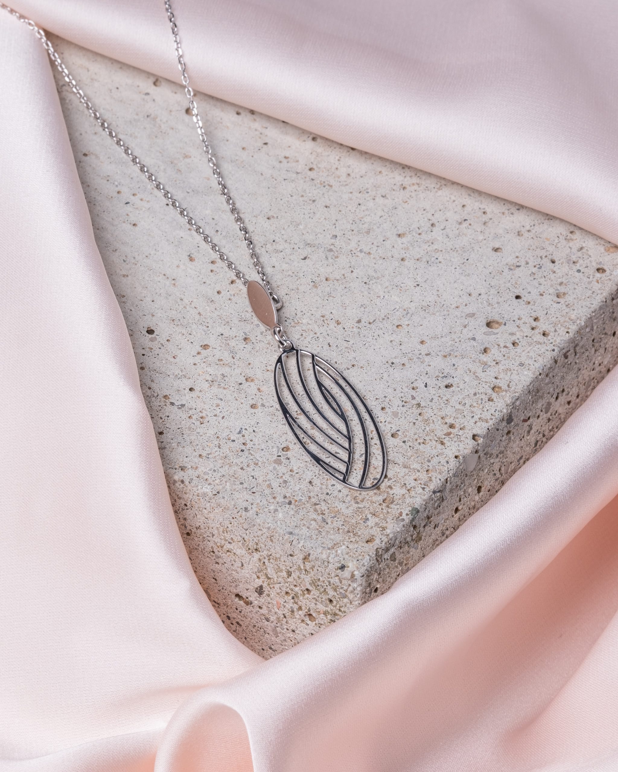 Sorelle Necklace - Image 1